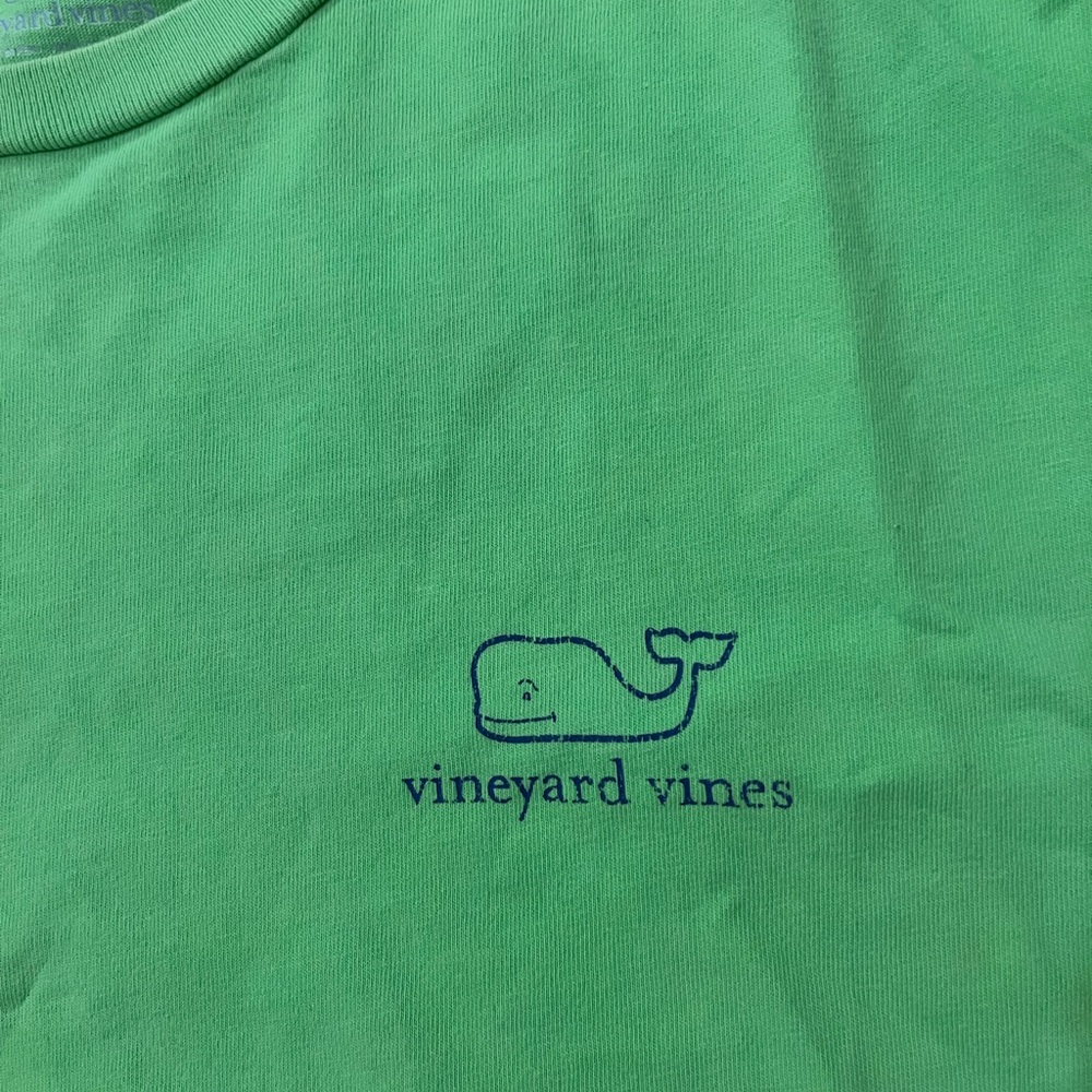 Vineyard vines Boys Xl short sleeve tee